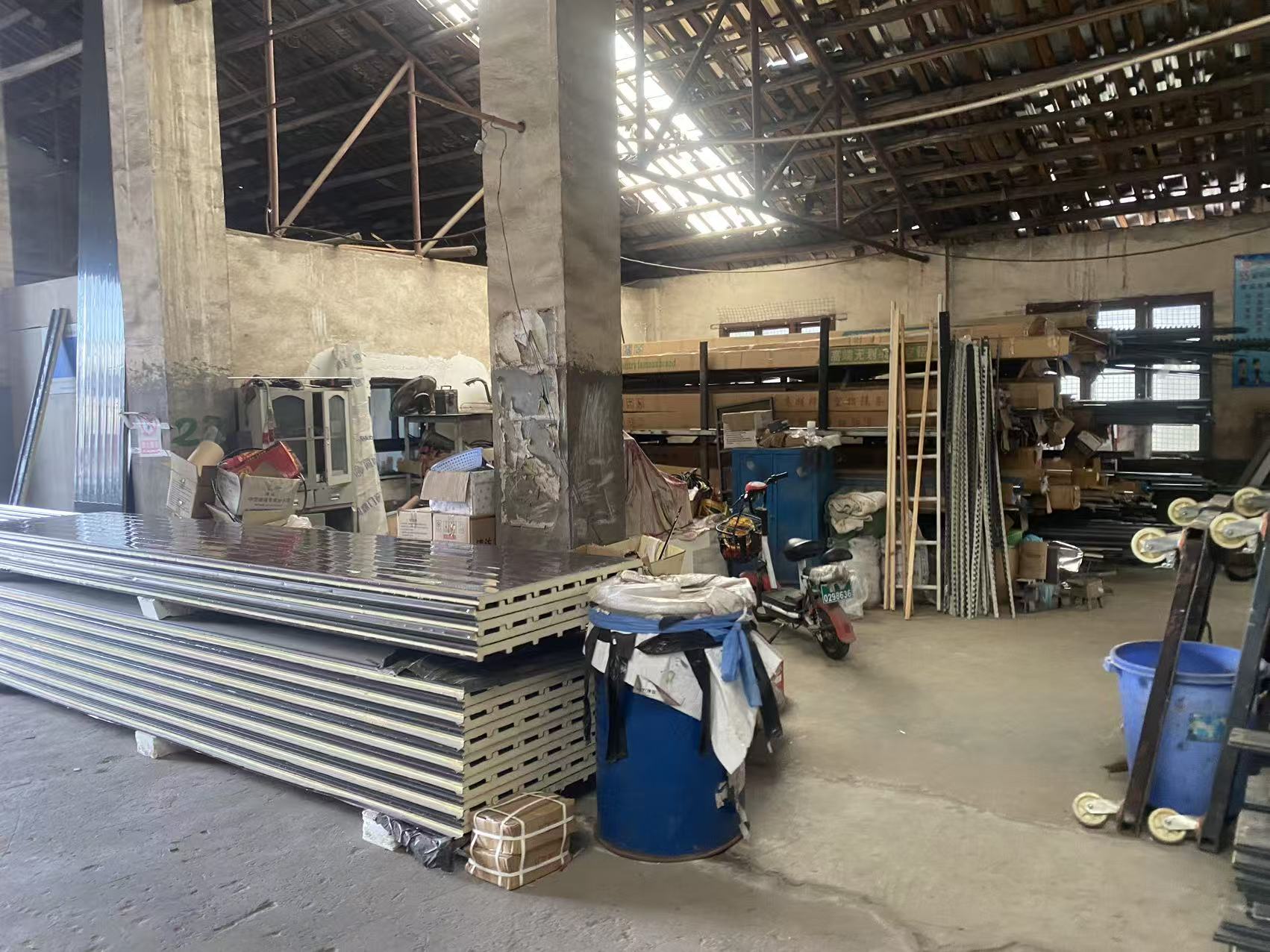 岳阳长城铝瓦靠谱的商家推荐:鸿途加工厂屋面材料与阳光房实体服务
