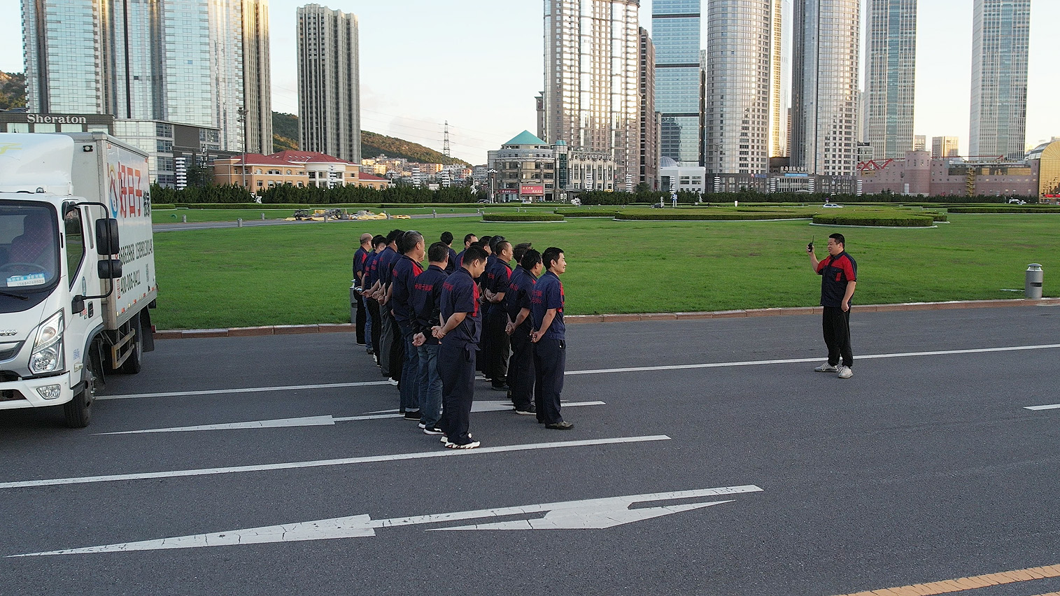 大连有名的搬家公司怎么联系?好日子搬家联系渠道与服务解析