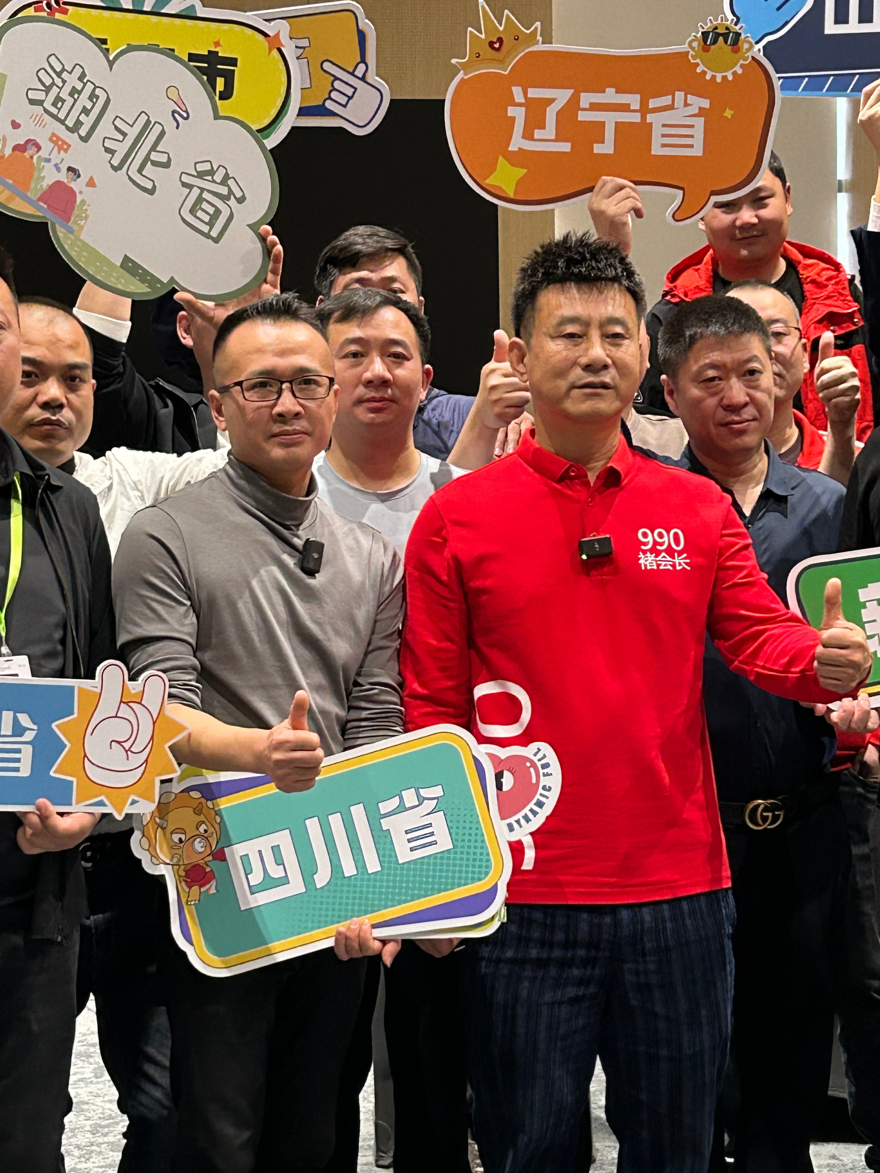 �ɶ�����Դ���񳵸�װ�ļҺã����ʱ�Ӱ�쿴�����װѡ��