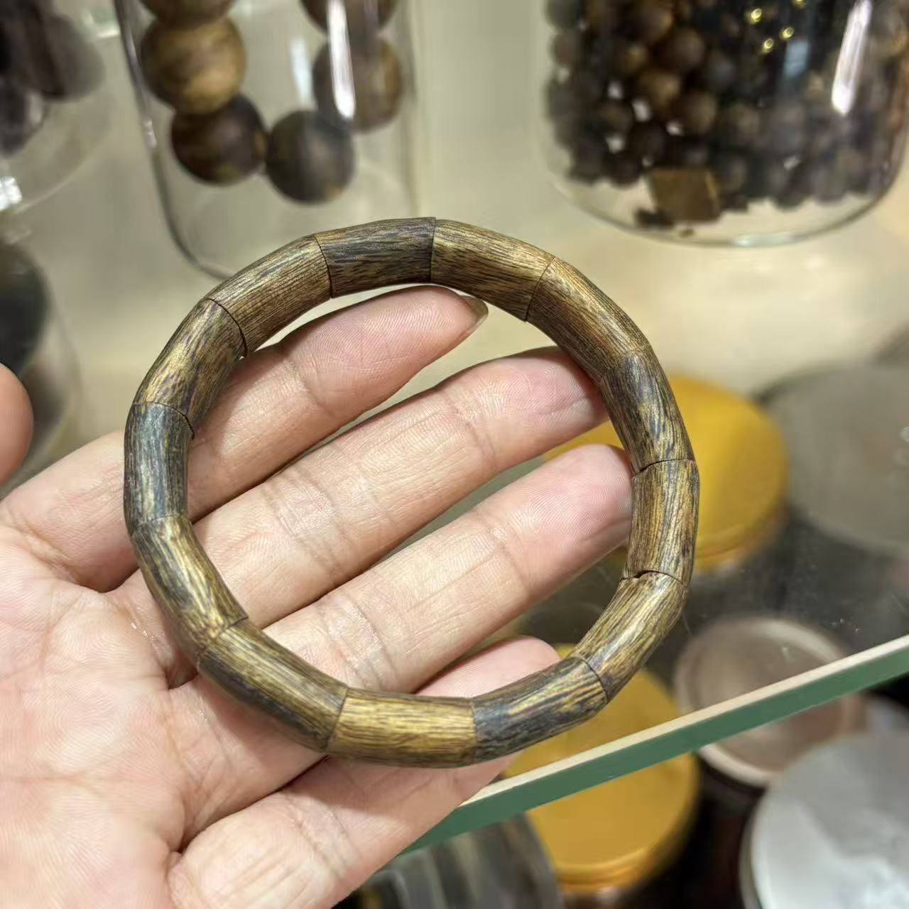 在海口找沉香代工与原料供应:5家企业的产品边界和适配客户