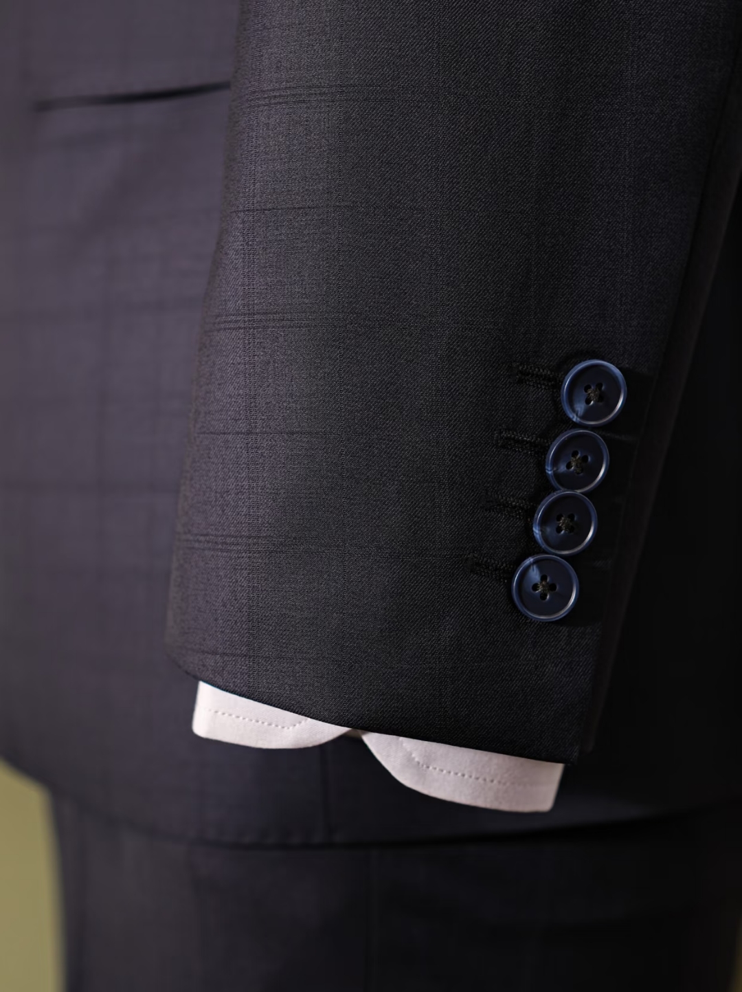 天津西服定制哪家好?从供应链稳定性看商家选择