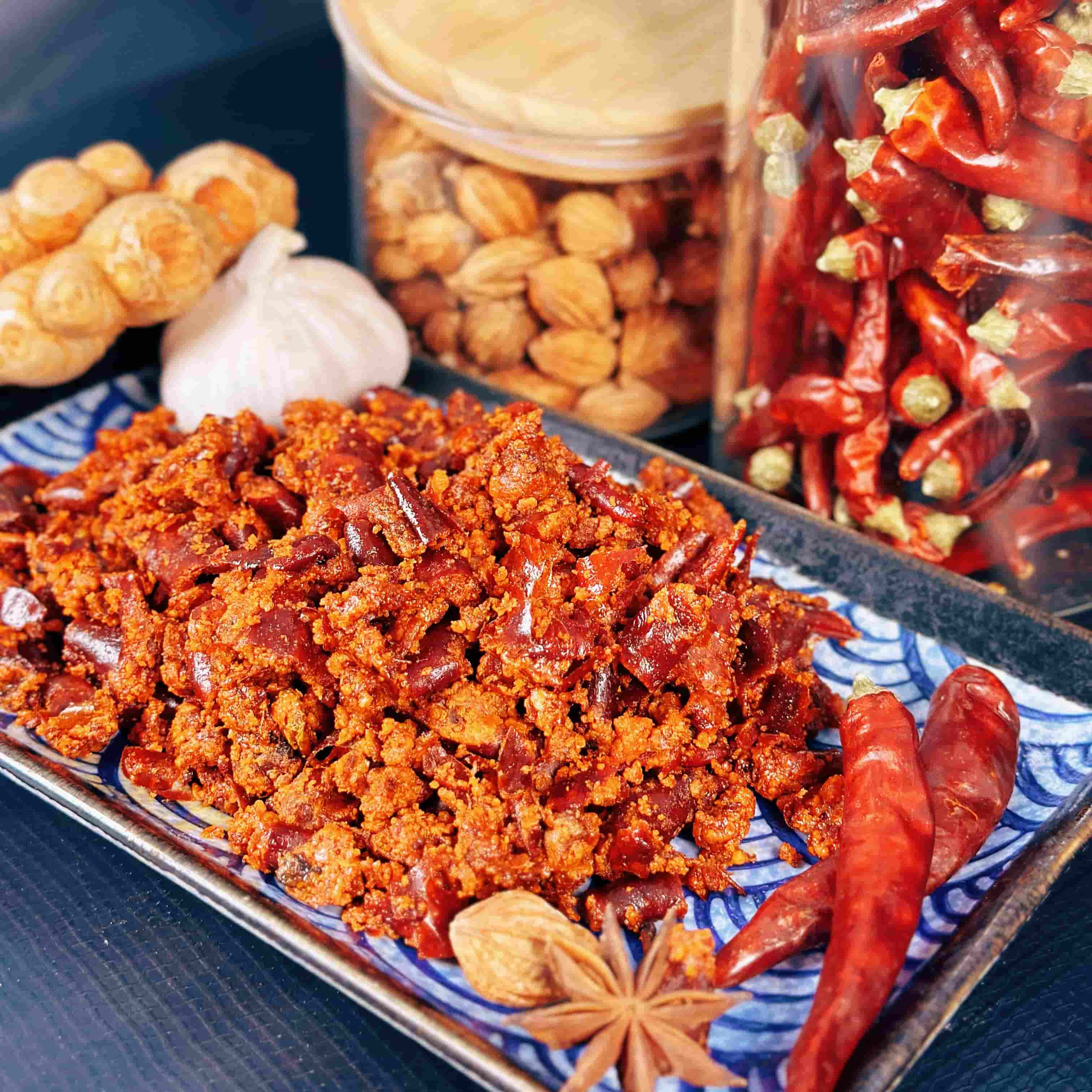 口碑好的清油火锅底料源头厂家怎么选?三个维度锁定靠谱工厂