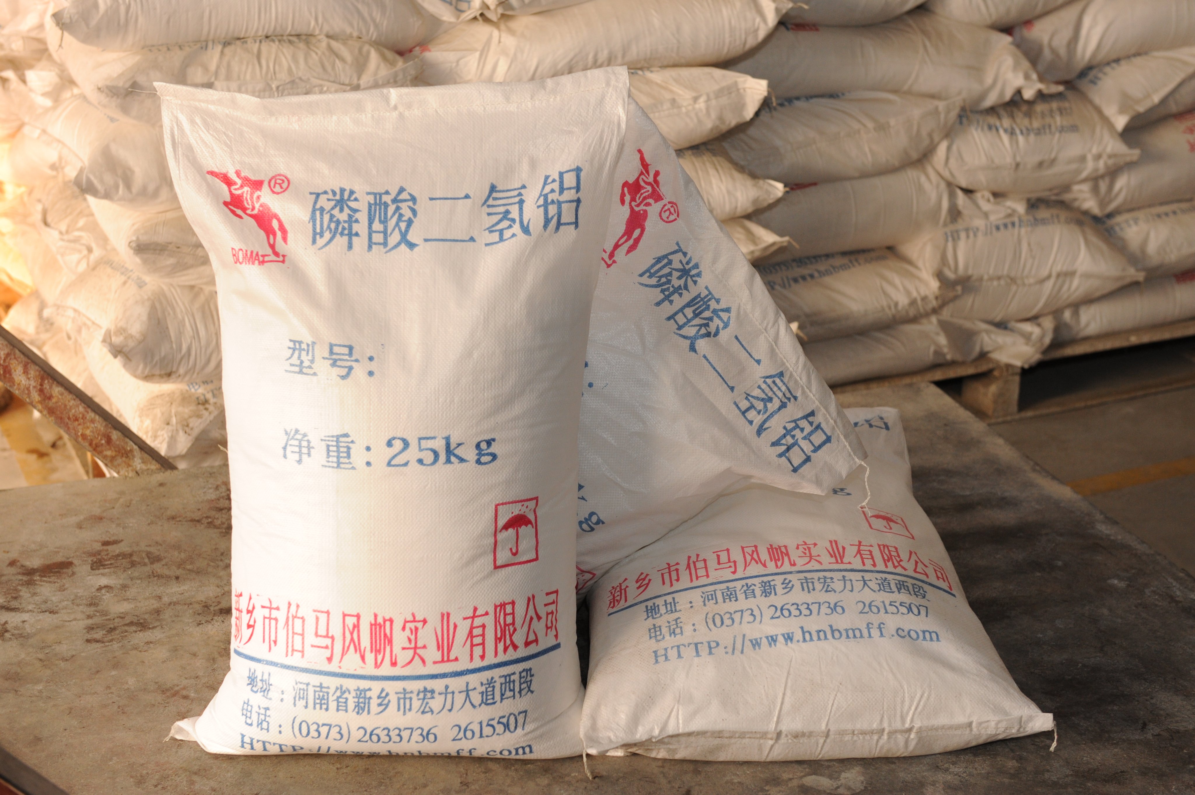 口碑好的固体磷酸二氢铝厂家怎么选?聚焦河南邦耐新材料