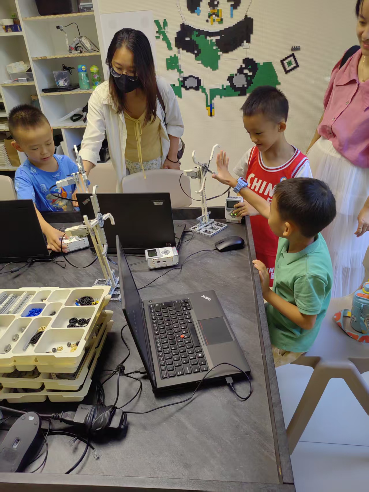 海口专业的乐博乐博机器人编程EV3机器人编程推荐哪家
